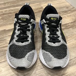 Mens sz9 Nike React Infinity run flykit